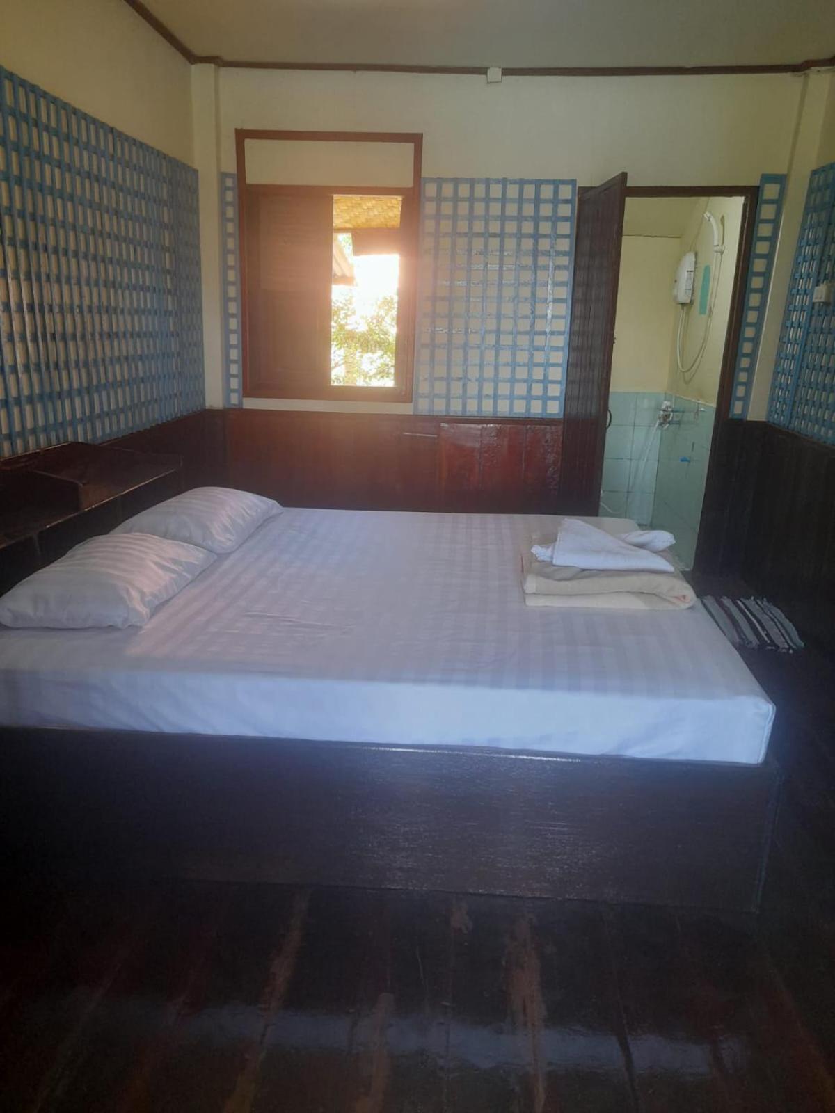 Friendship Guest House Ban Dondét Dış mekan fotoğraf